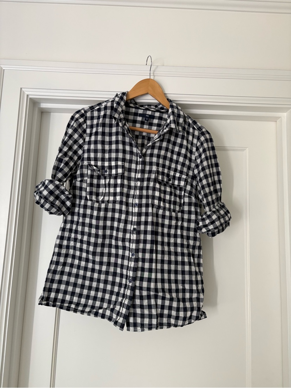 GAP Navy and White Gingham Button-Down Shirt